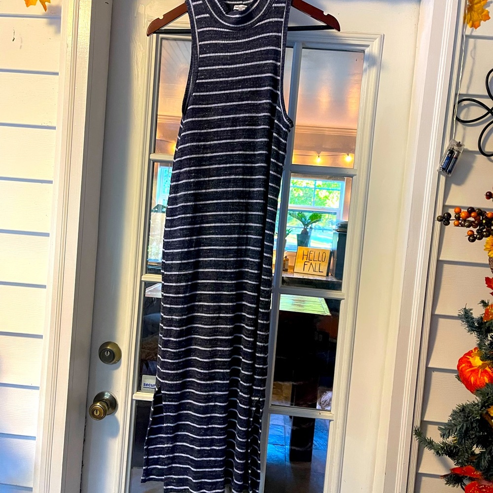 Splendid size small soft striped long dress boho tshirt style